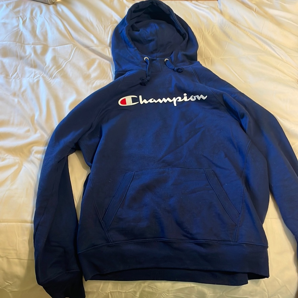 Navy Champion hoodie